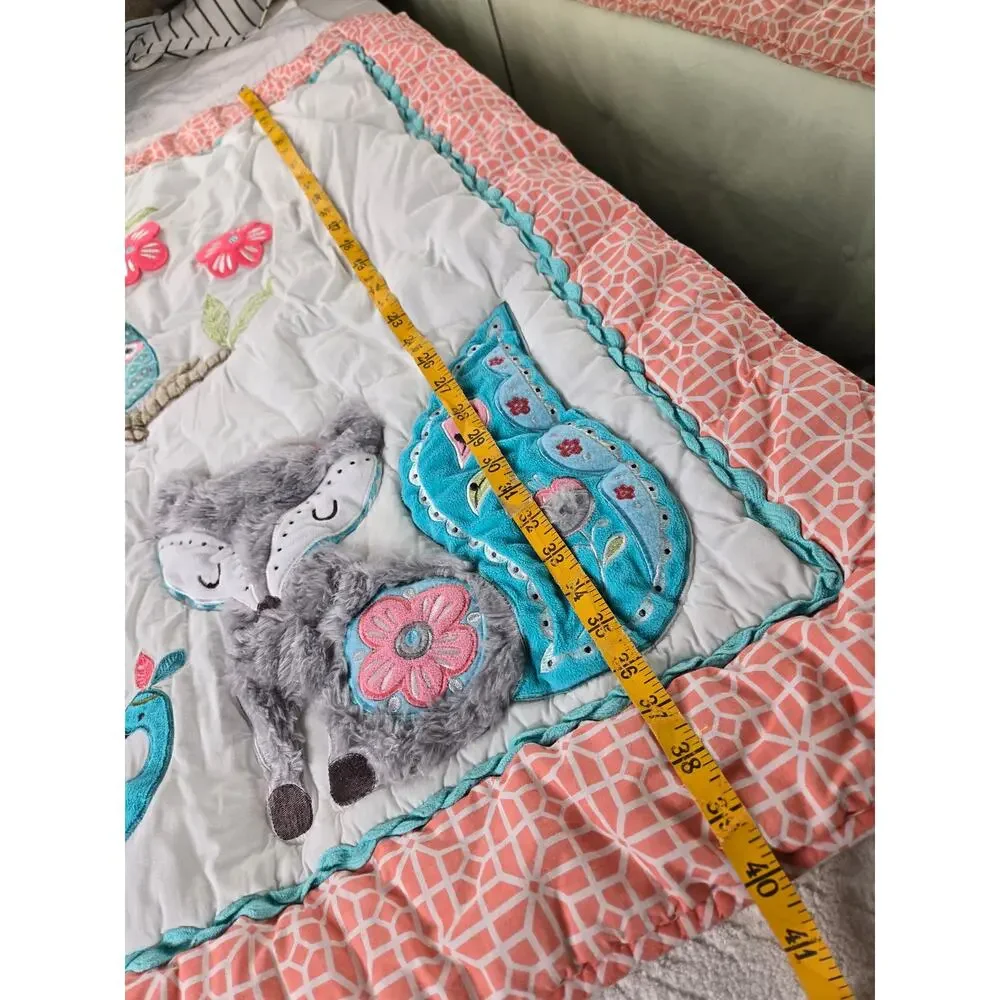 Levtex Baby EUC Fiona 5-Piece Nursery Crib Bedding Set hamper wall flags quilt
